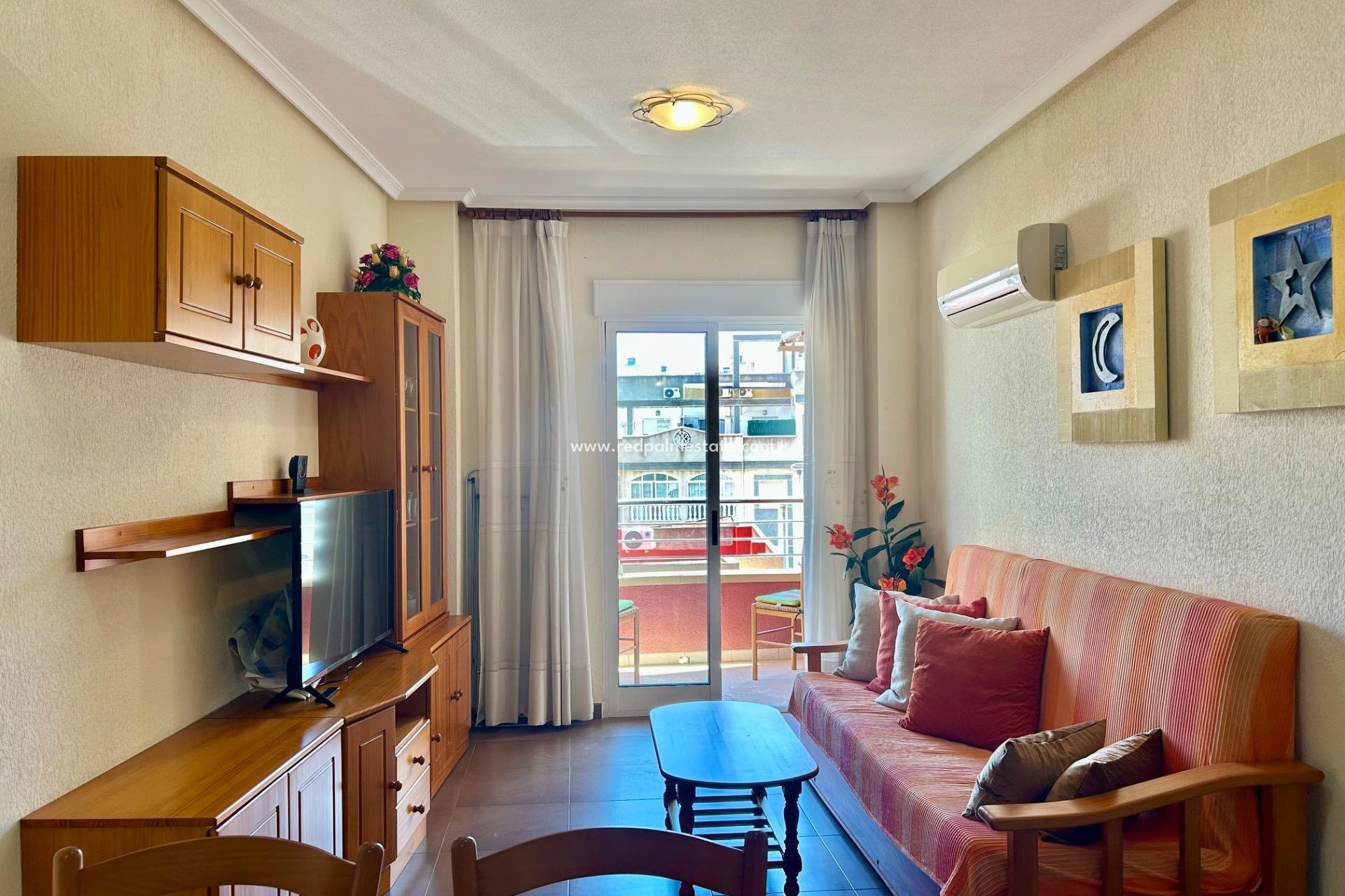 Återförsäljning - Lägenhet -
Torrevieja - Centro Torrevieja