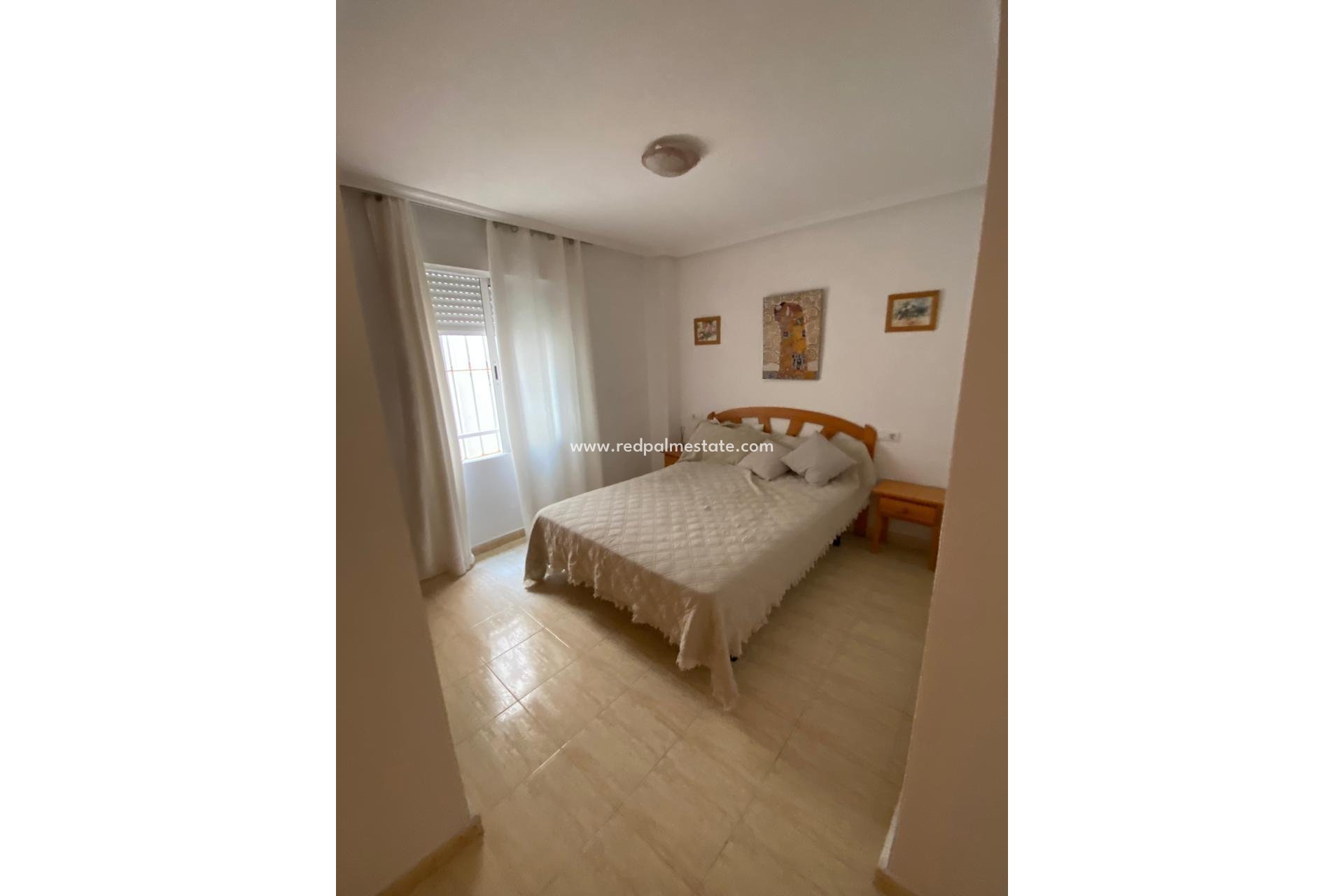 Återförsäljning - Lägenhet -
Torrevieja - Centro Torrevieja
