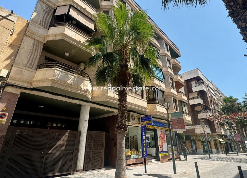 Återförsäljning - Lägenhet -
Torrevieja - Centro Torrevieja