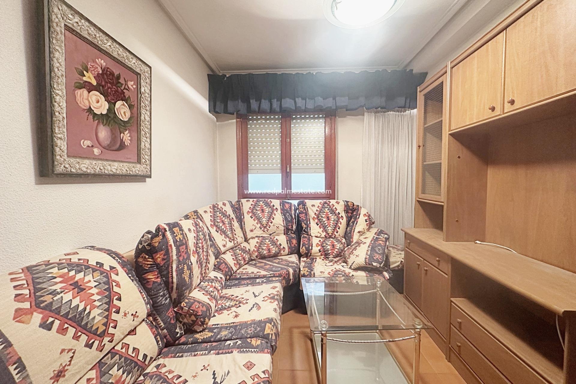 Återförsäljning - Lägenhet -
Torrevieja - Centro Torrevieja