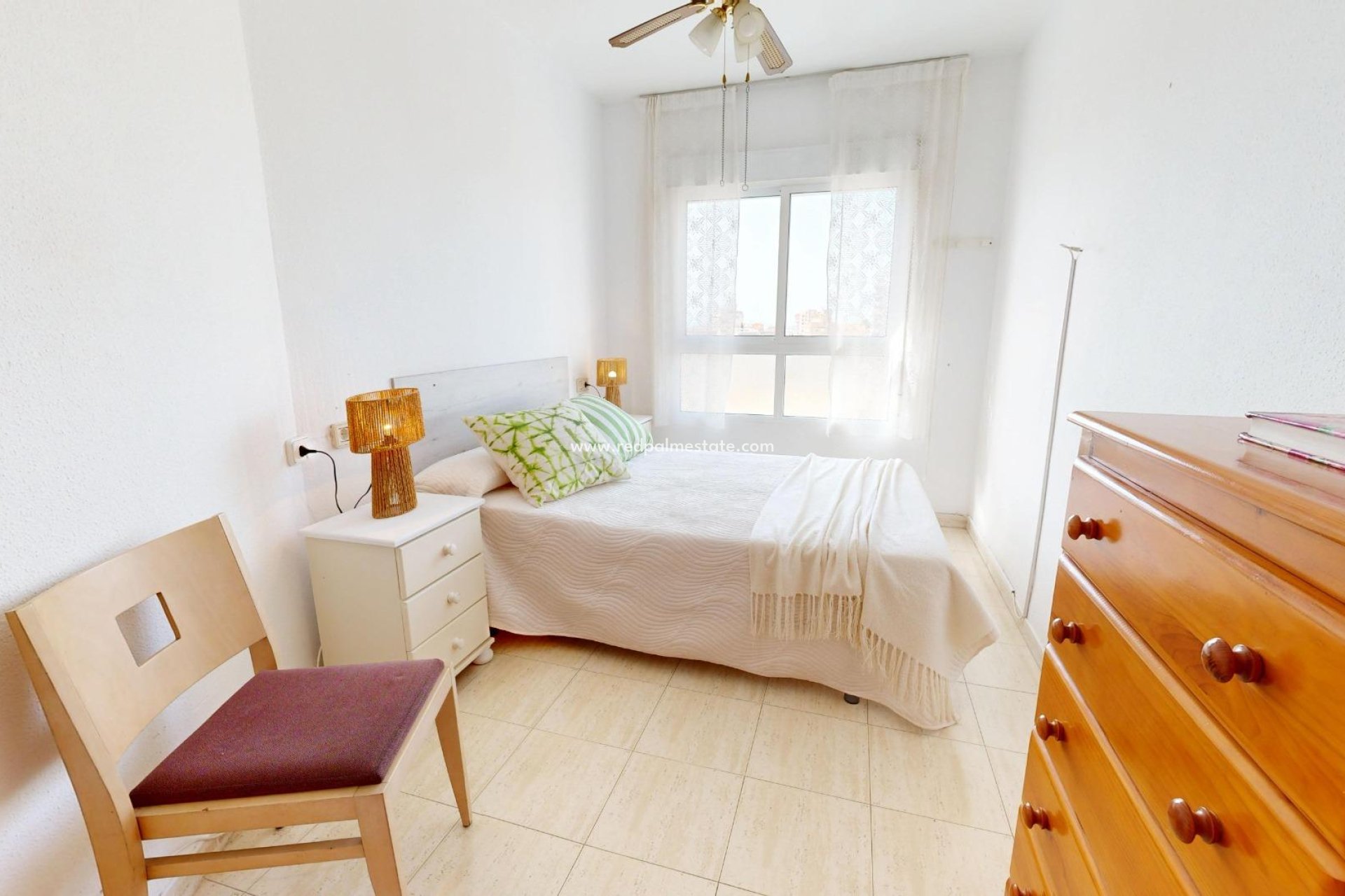 Återförsäljning - Lägenhet -
Torrevieja - Centro Torrevieja