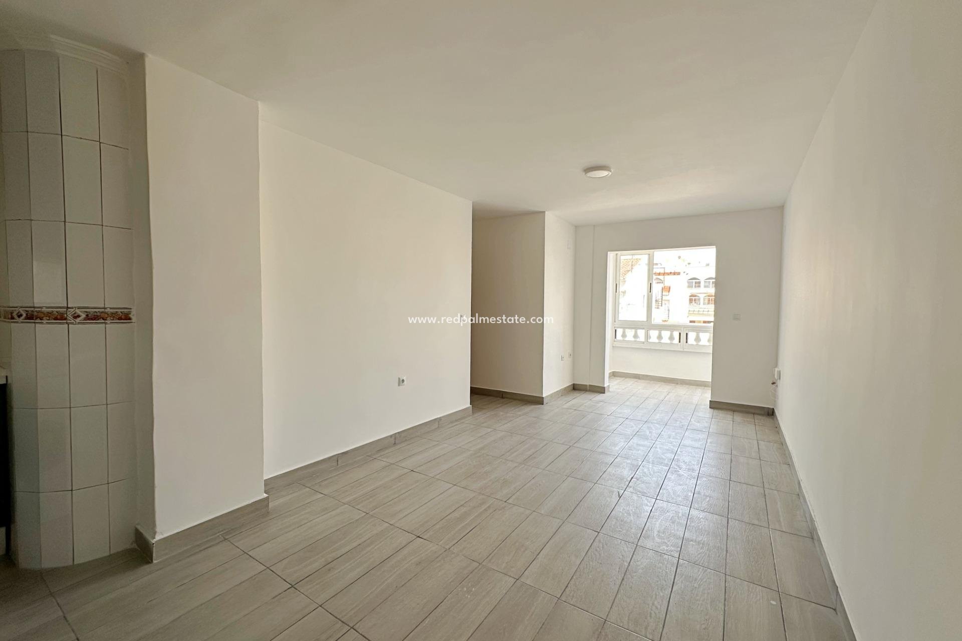 Återförsäljning - Lägenhet -
Torrevieja - Centro Torrevieja