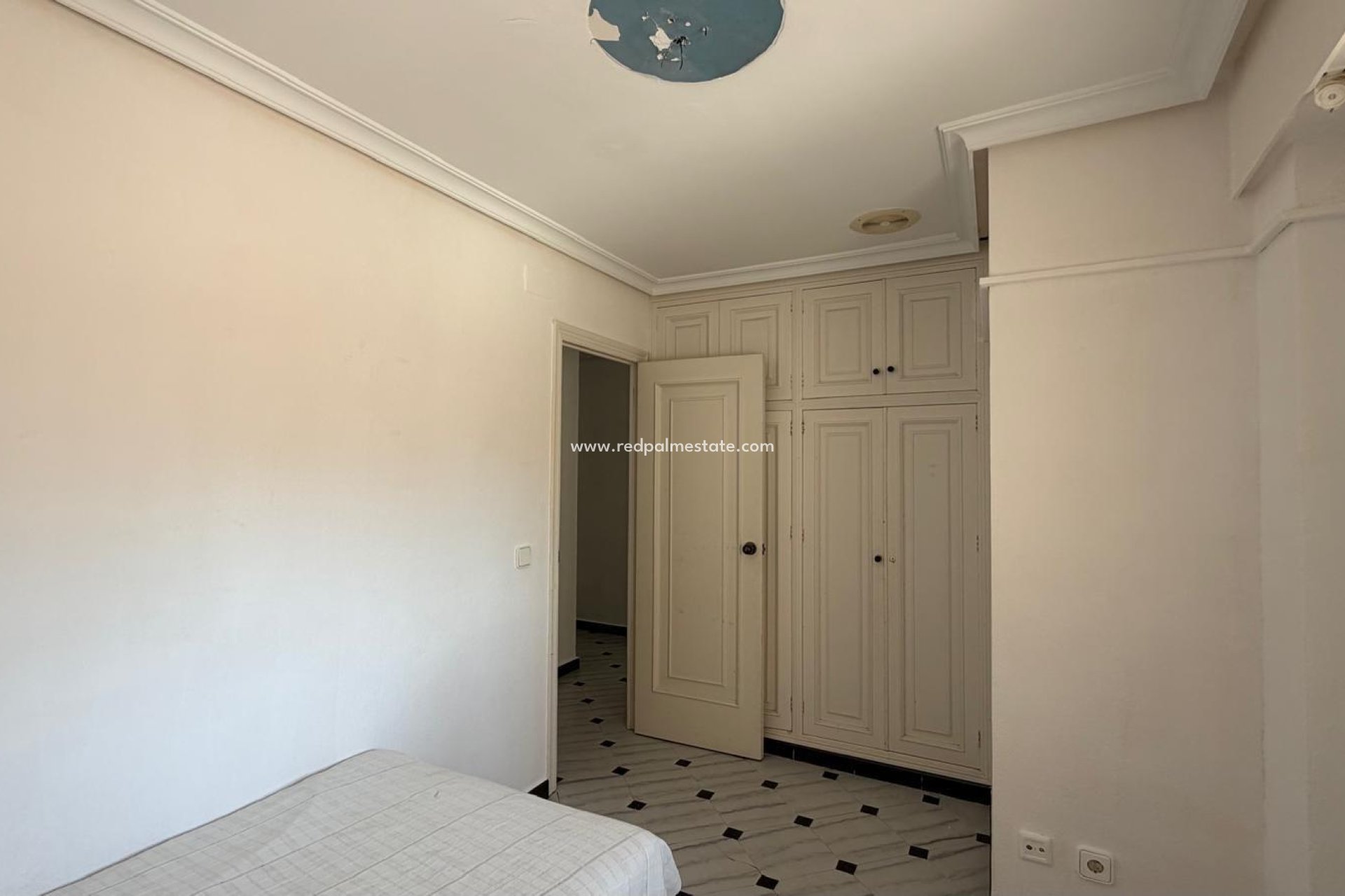 Återförsäljning - Lägenhet -
Torrevieja - Centro Torrevieja