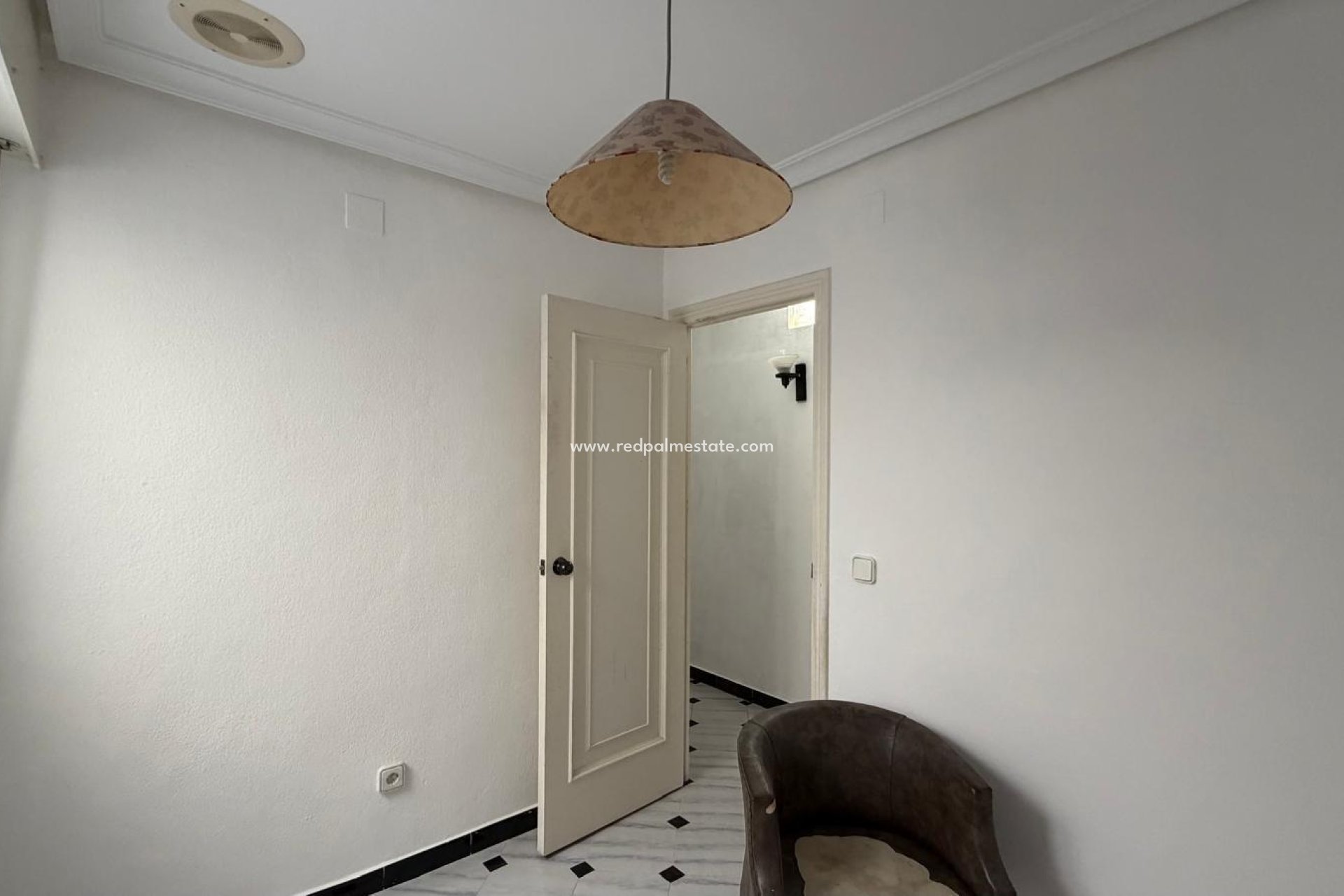 Återförsäljning - Lägenhet -
Torrevieja - Centro Torrevieja