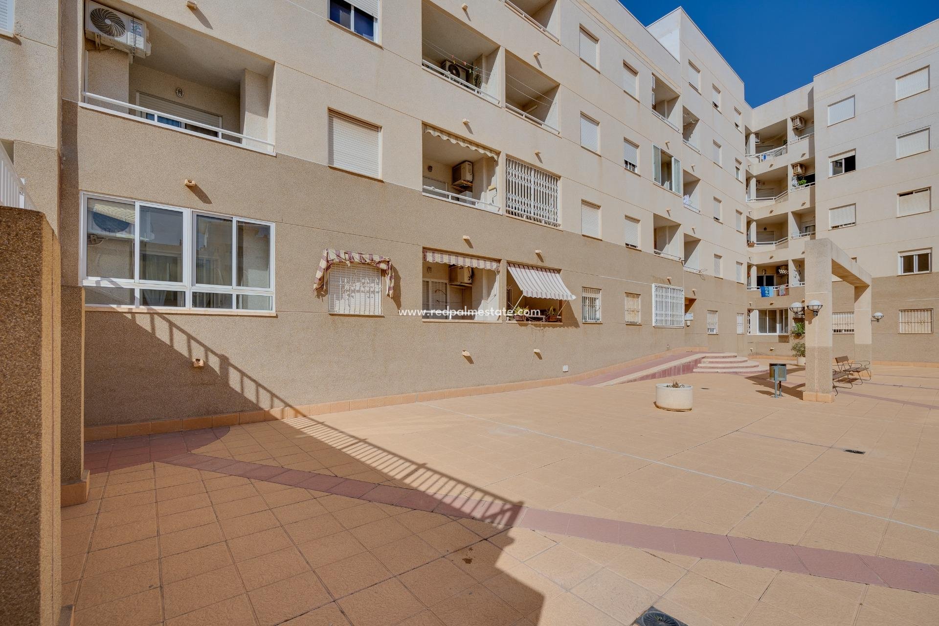Återförsäljning - Lägenhet -
Torrevieja - Centro Torrevieja