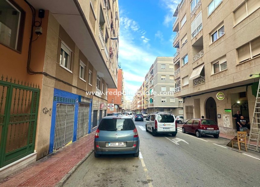 Återförsäljning - Lägenhet -
Torrevieja - Centro Torrevieja