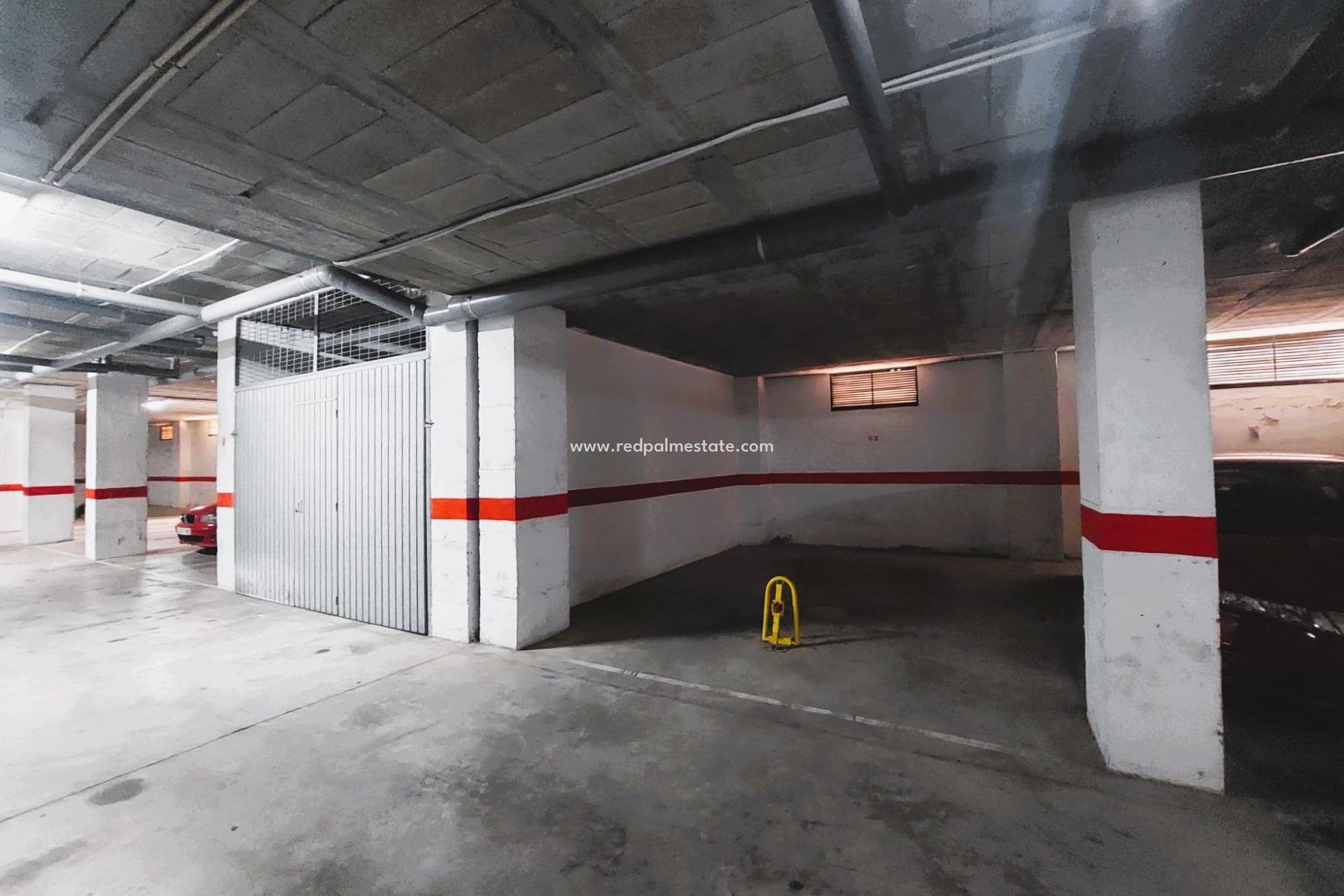 Återförsäljning - Lägenhet -
Torrevieja - Centro Torrevieja