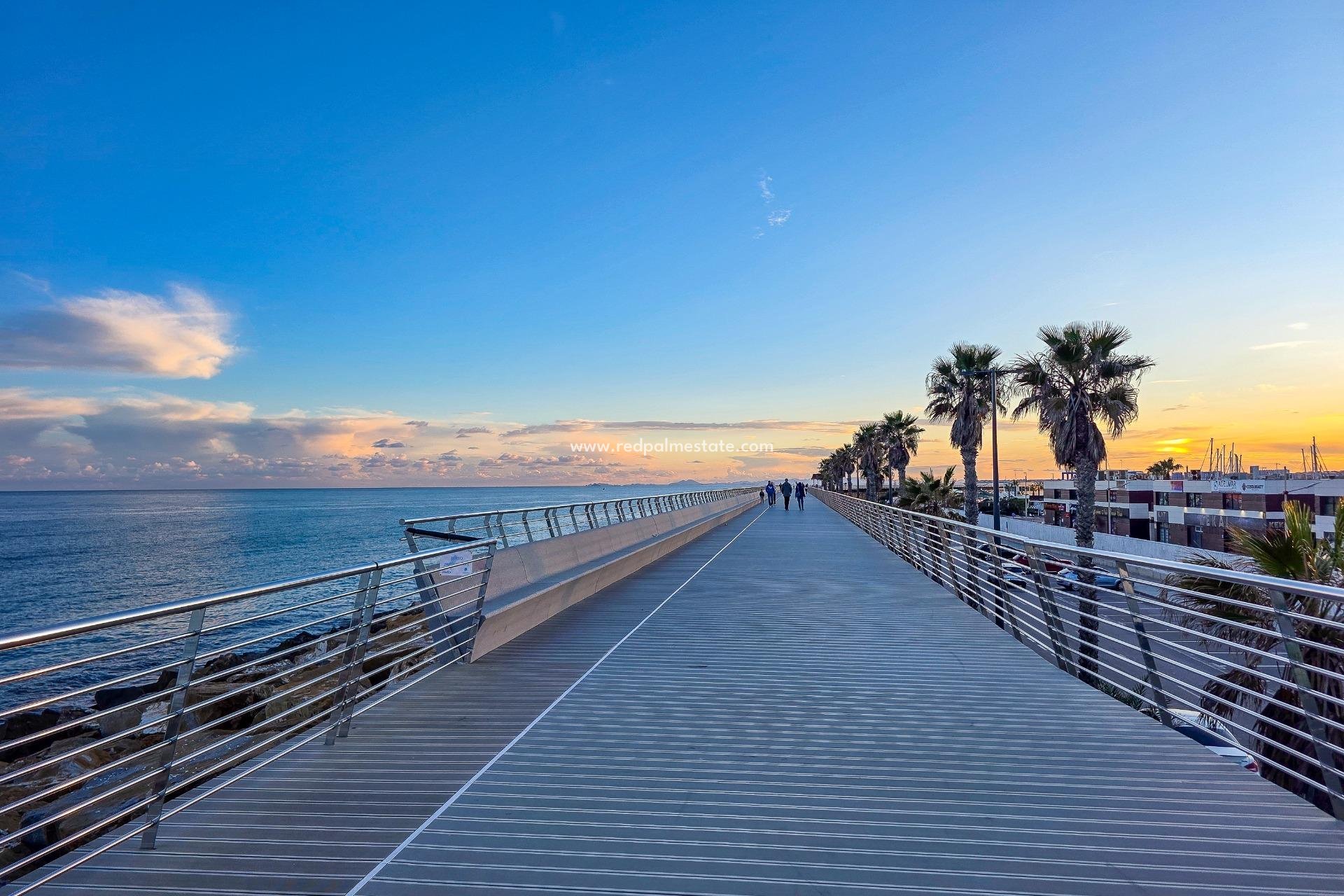 Återförsäljning - Lägenhet -
Torrevieja - Centro Torrevieja