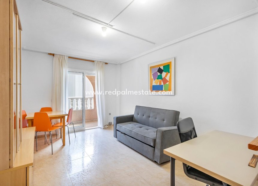 Återförsäljning - Lägenhet -
Torrevieja - Centro Torrevieja