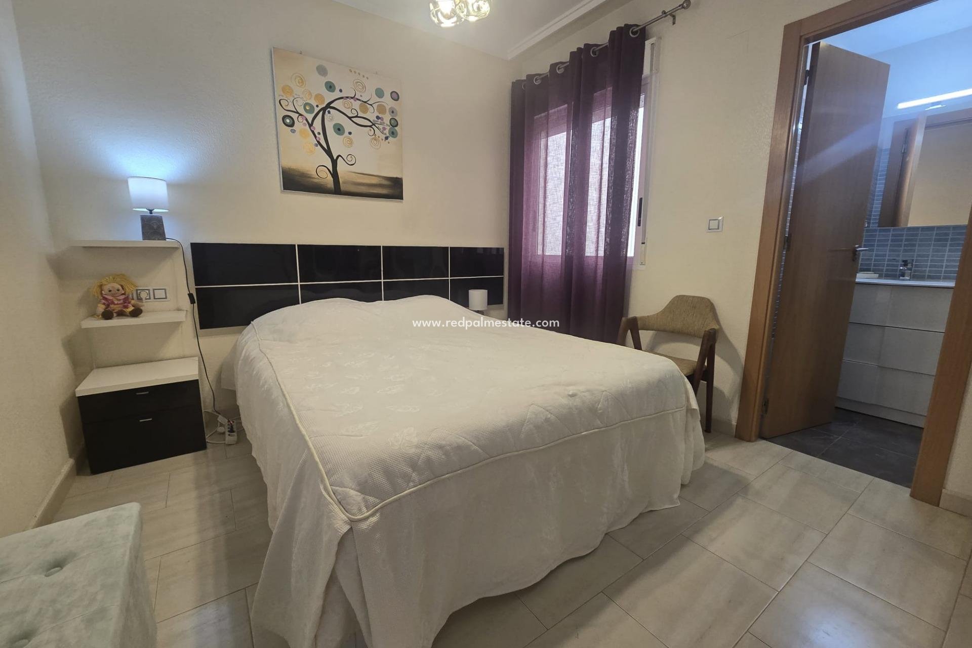 Återförsäljning - Lägenhet -
Torrevieja - Centro Torrevieja