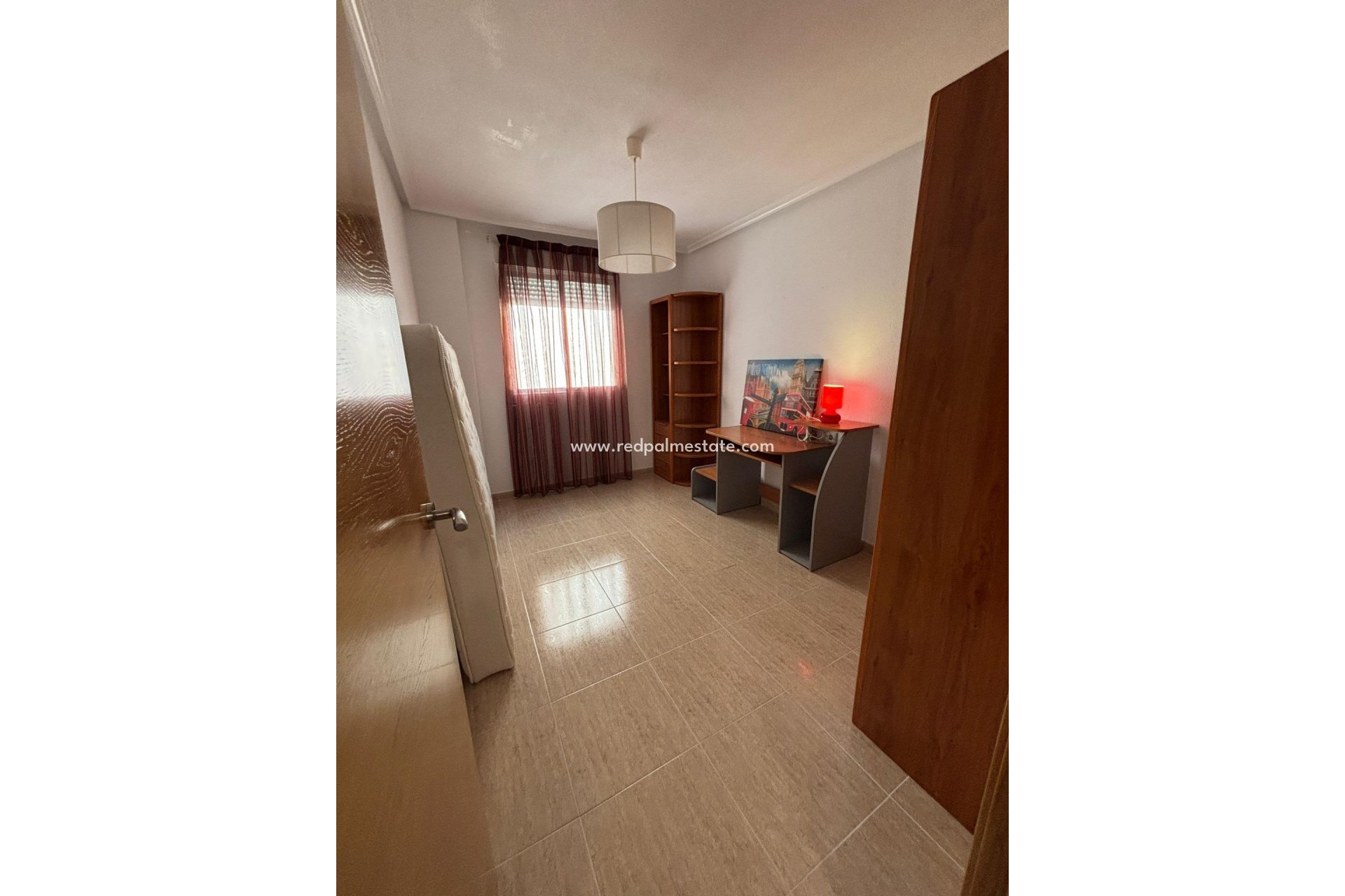 Återförsäljning - Lägenhet -
Torrevieja - Centro Torrevieja