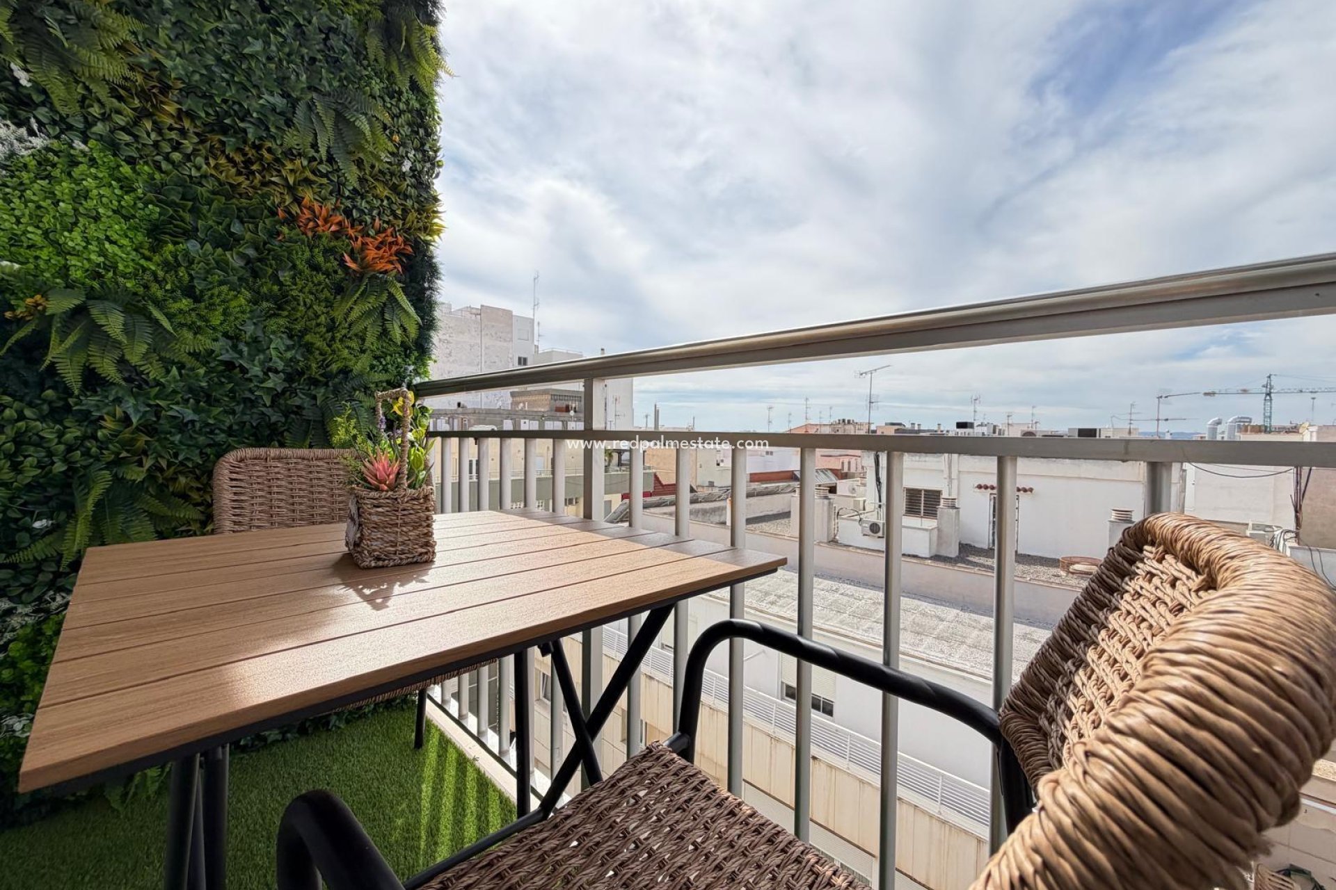 Återförsäljning - Lägenhet -
Torrevieja - Centro Torrevieja