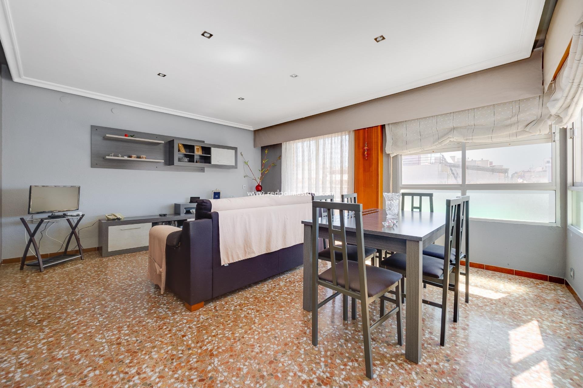 Återförsäljning - Lägenhet -
Torrevieja - Centro Torrevieja