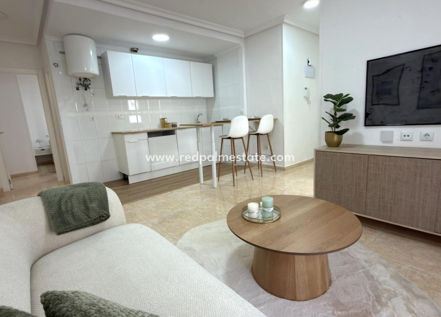 Återförsäljning - Lägenhet -
Torrevieja - Centro Torrevieja