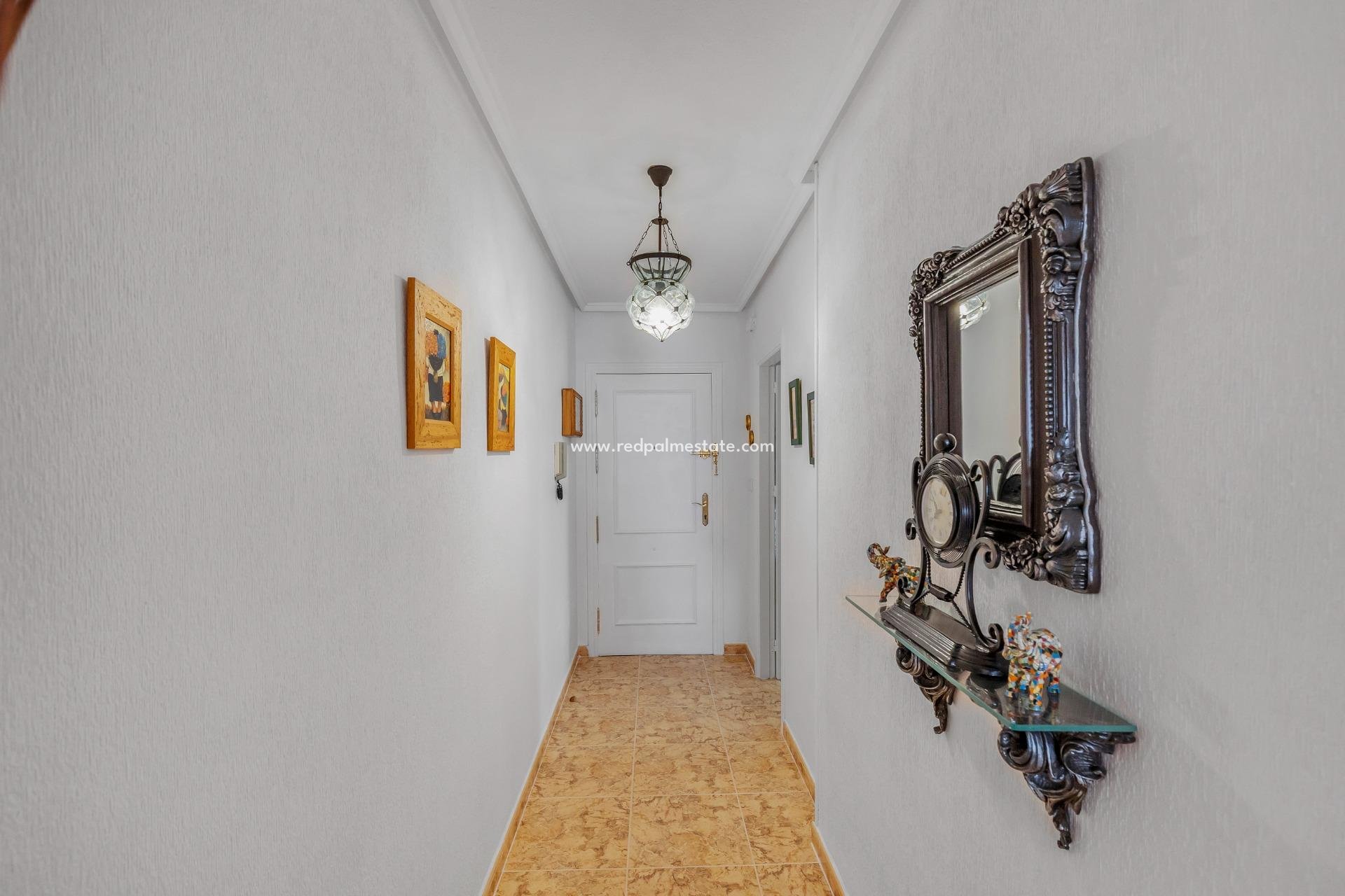 Återförsäljning - Lägenhet -
Torrevieja - Centro Torrevieja
