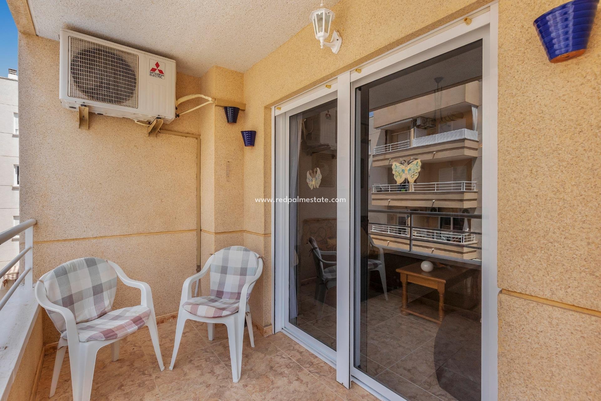 Återförsäljning - Lägenhet -
Torrevieja - Centro Torrevieja