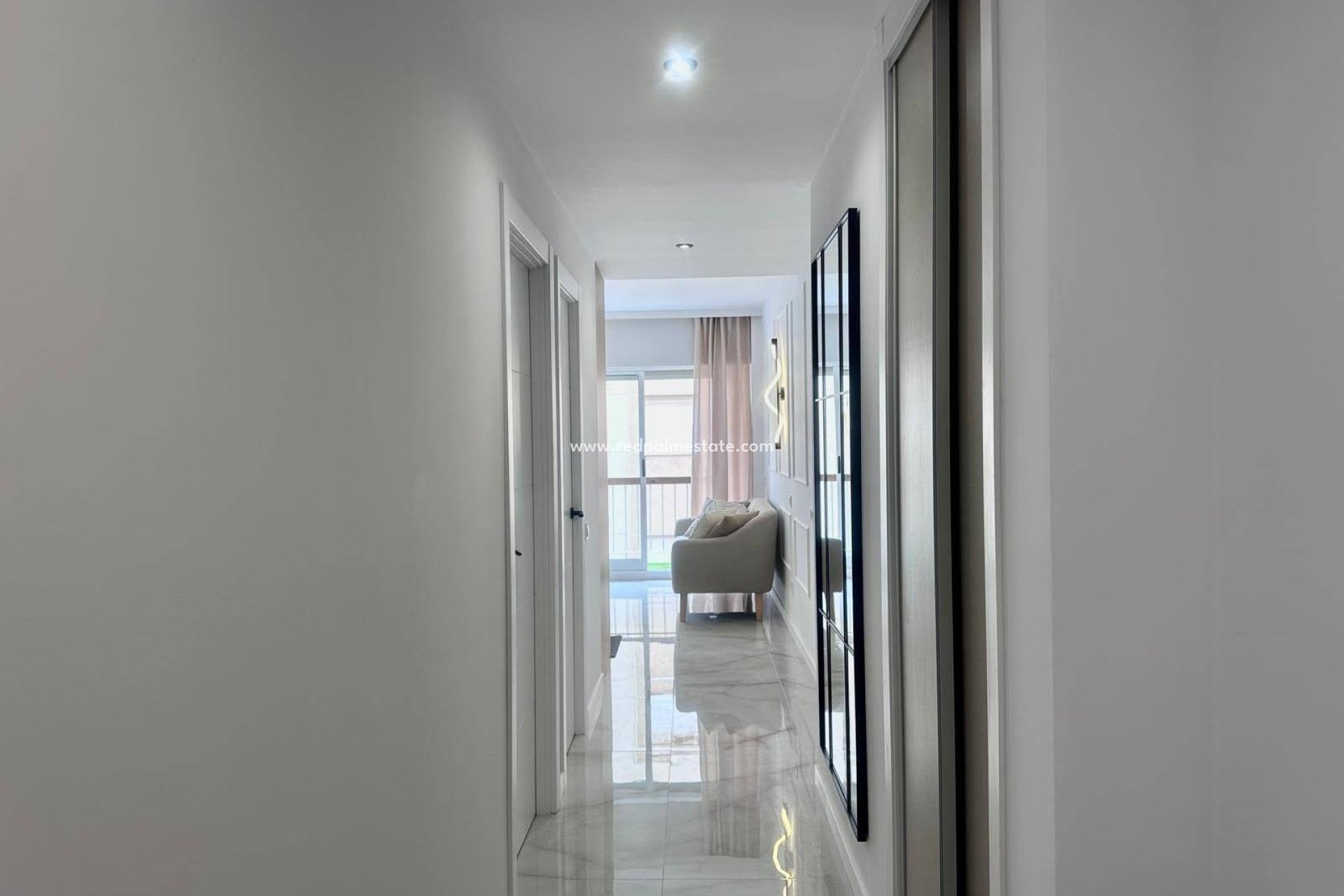 Återförsäljning - Lägenhet -
Torrevieja - Centro Torrevieja
