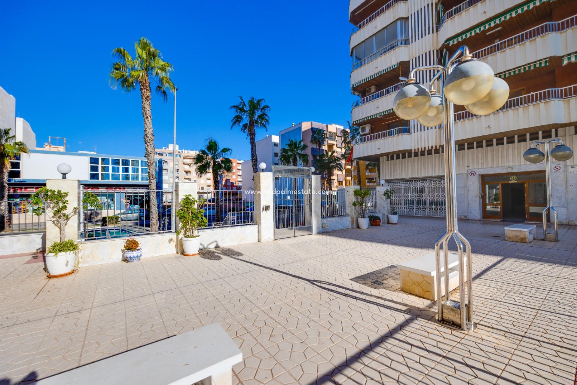 Återförsäljning - Lägenhet -
Torrevieja - El Acequión - Los Náufragos