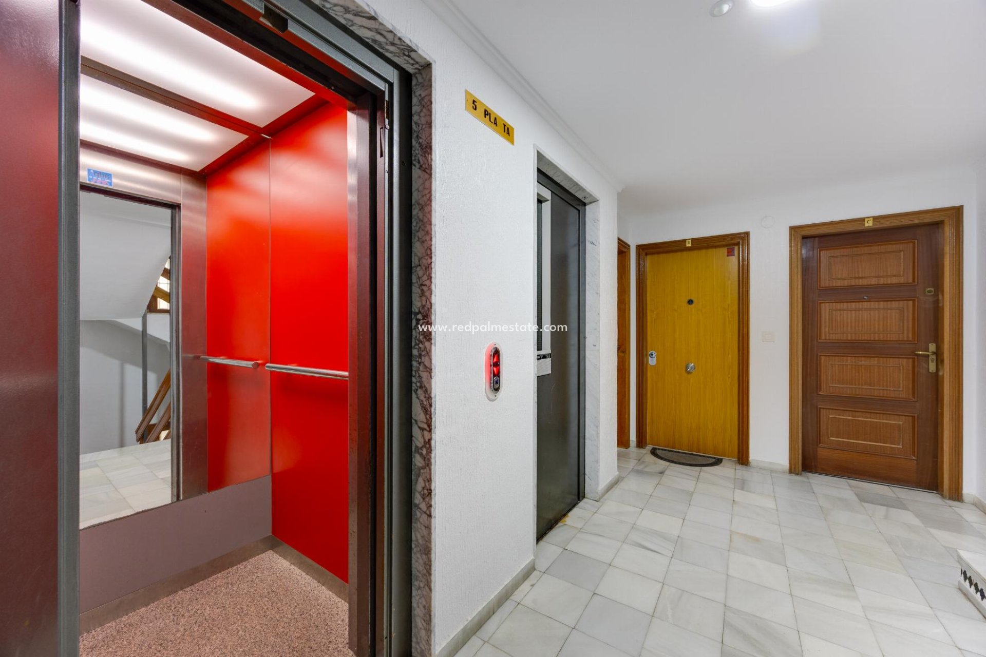 Återförsäljning - Lägenhet -
Torrevieja - El Acequión - Los Náufragos