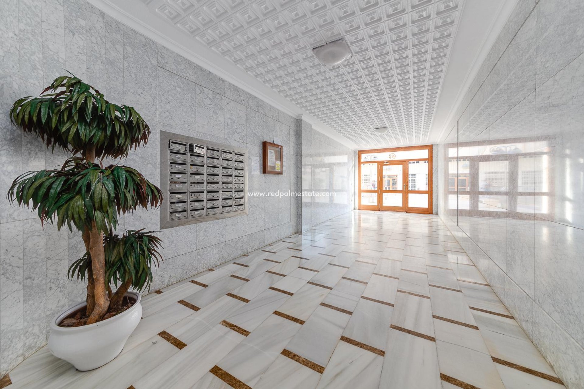 Återförsäljning - Lägenhet -
Torrevieja - El Acequión - Los Náufragos