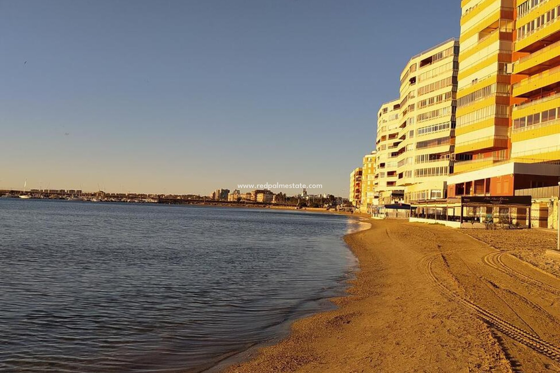 Återförsäljning - Lägenhet -
Torrevieja - El Acequión - Los Náufragos