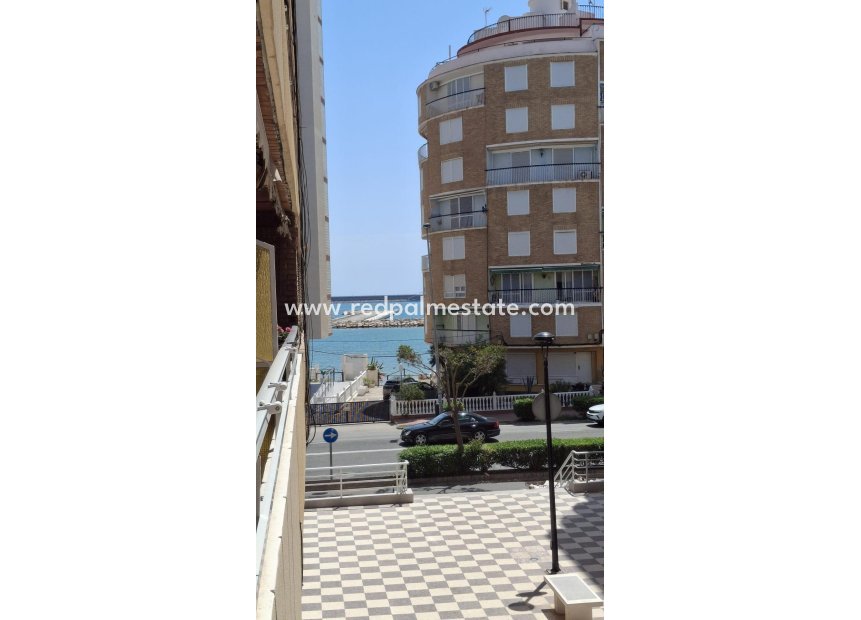 Återförsäljning - Lägenhet -
Torrevieja - El Acequión - Los Náufragos