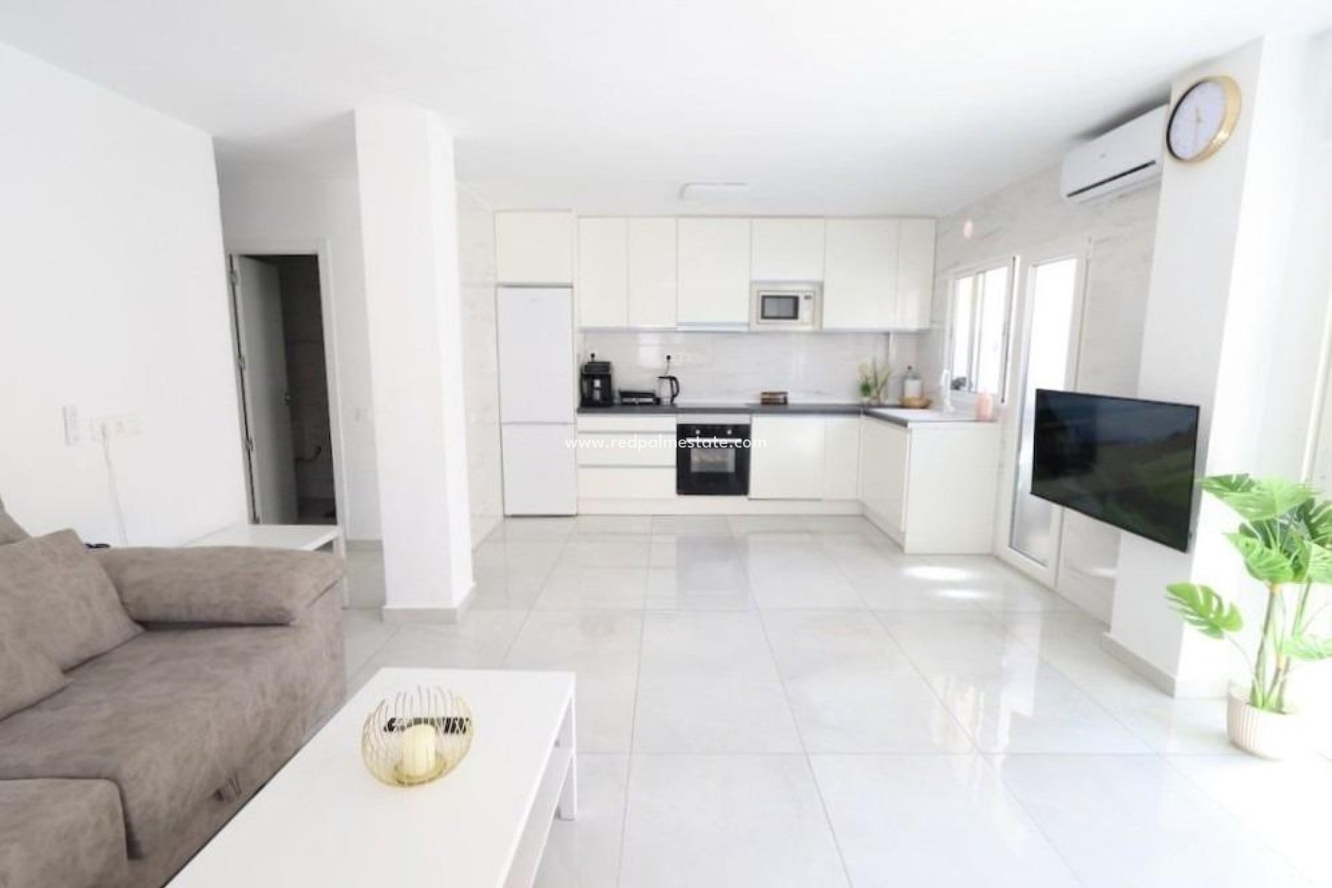 Återförsäljning - Lägenhet -
Torrevieja - El Acequión - Los Náufragos