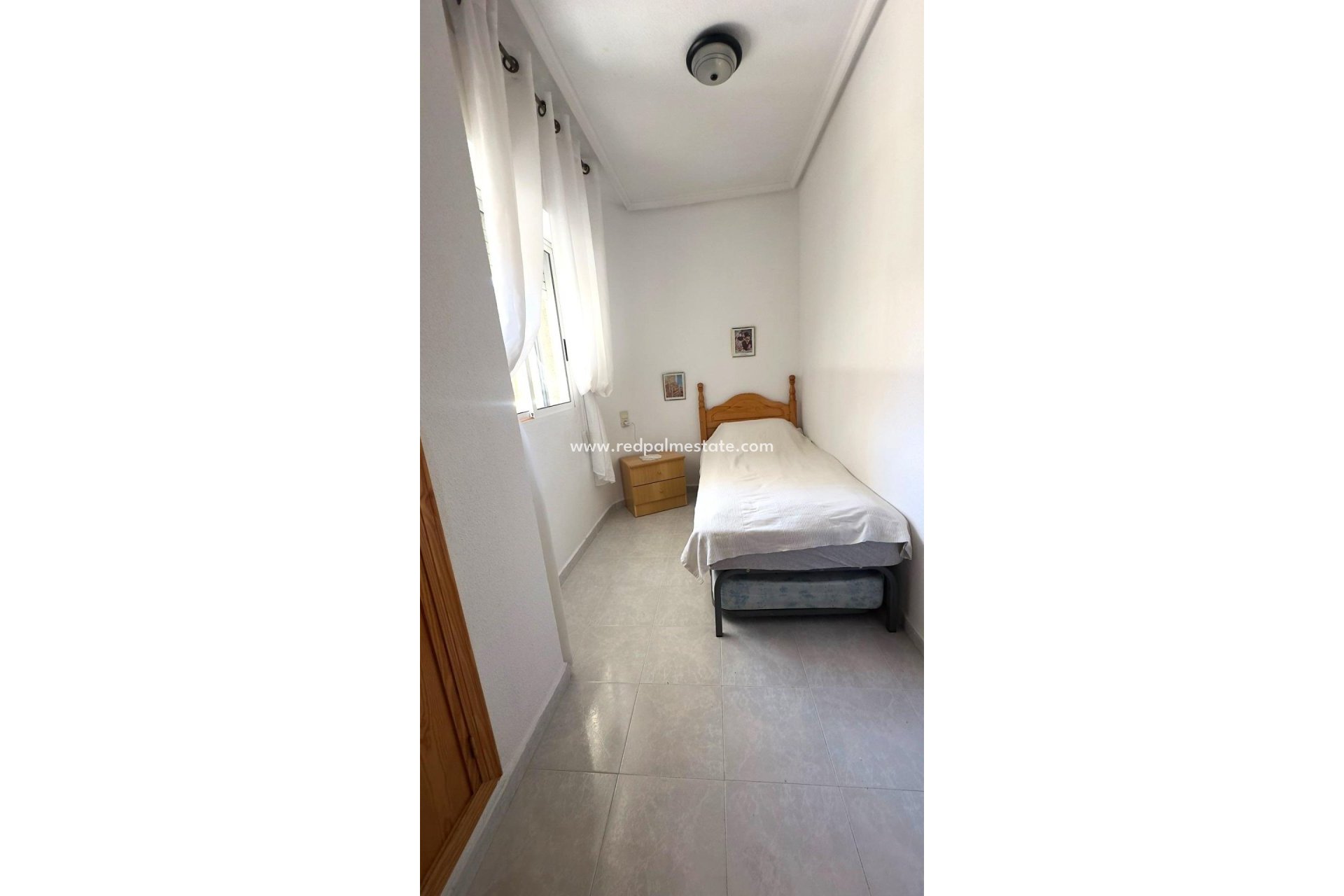 Återförsäljning - Lägenhet -
Torrevieja - El Acequión - Los Náufragos
