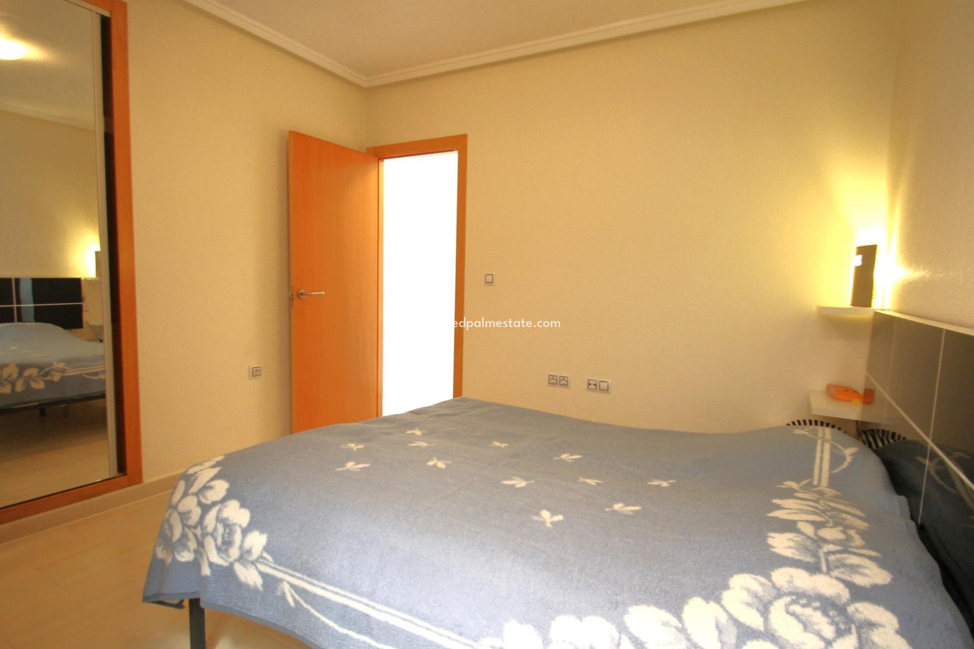 Återförsäljning - Lägenhet -
Torrevieja - El molino