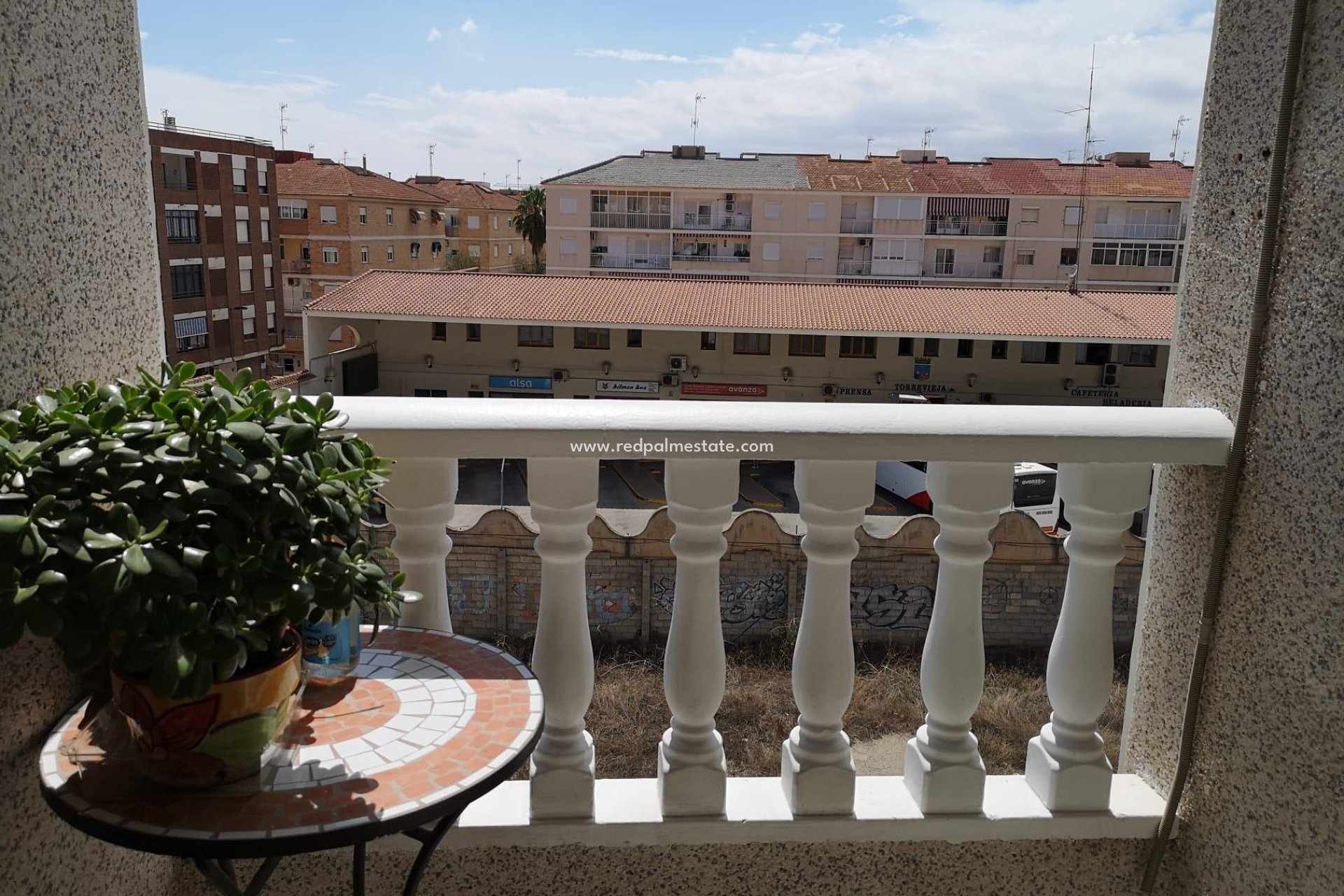 Återförsäljning - Lägenhet -
Torrevieja - Estacion de autobuses