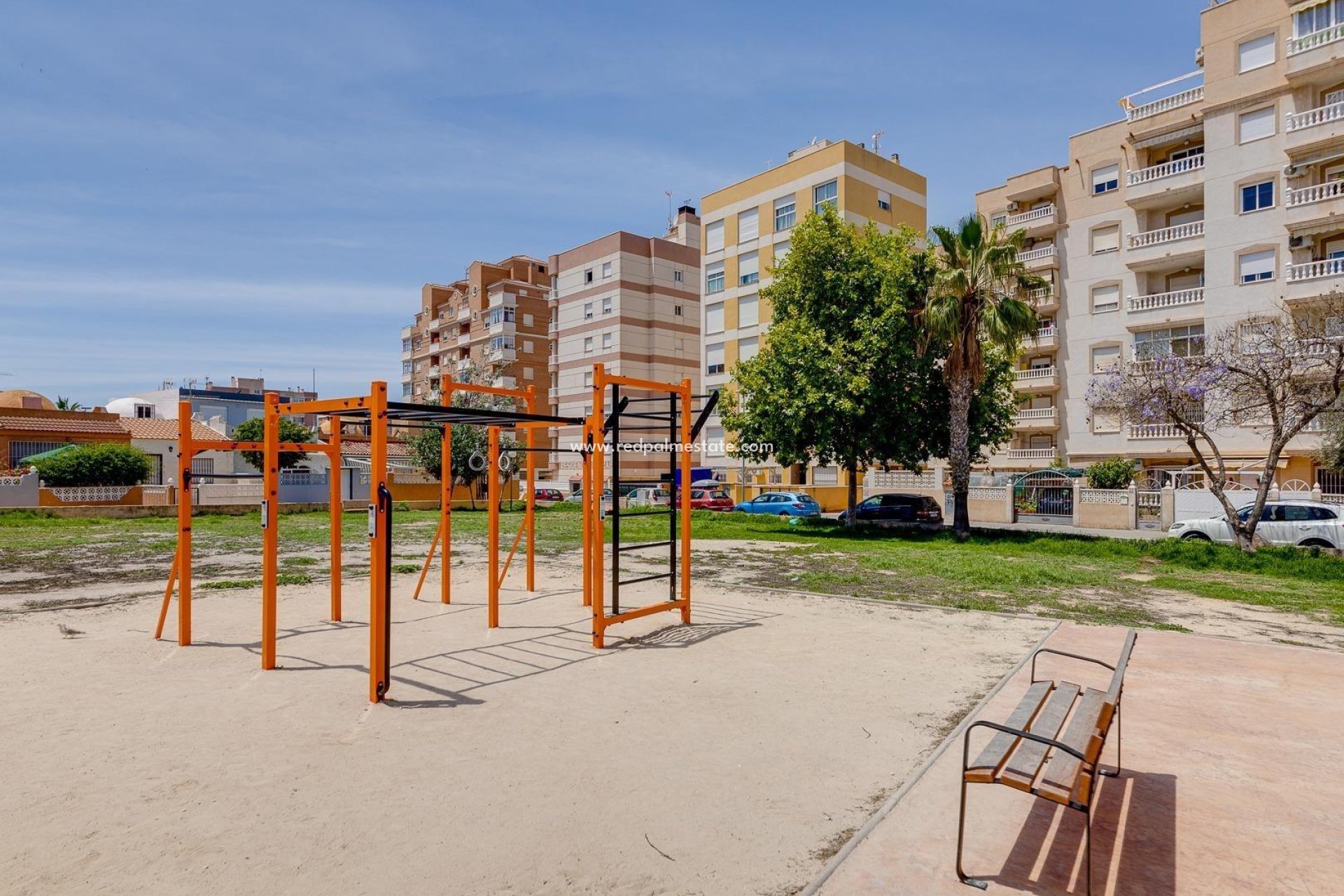 Återförsäljning - Lägenhet -
Torrevieja - Estacion de autobuses