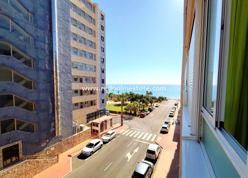 Återförsäljning - Lägenhet -
Torrevieja - La Mata
