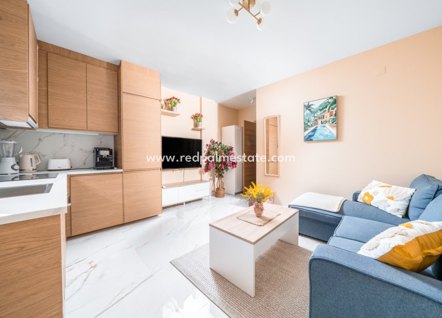 Återförsäljning - Lägenhet -
Torrevieja - La Mata
