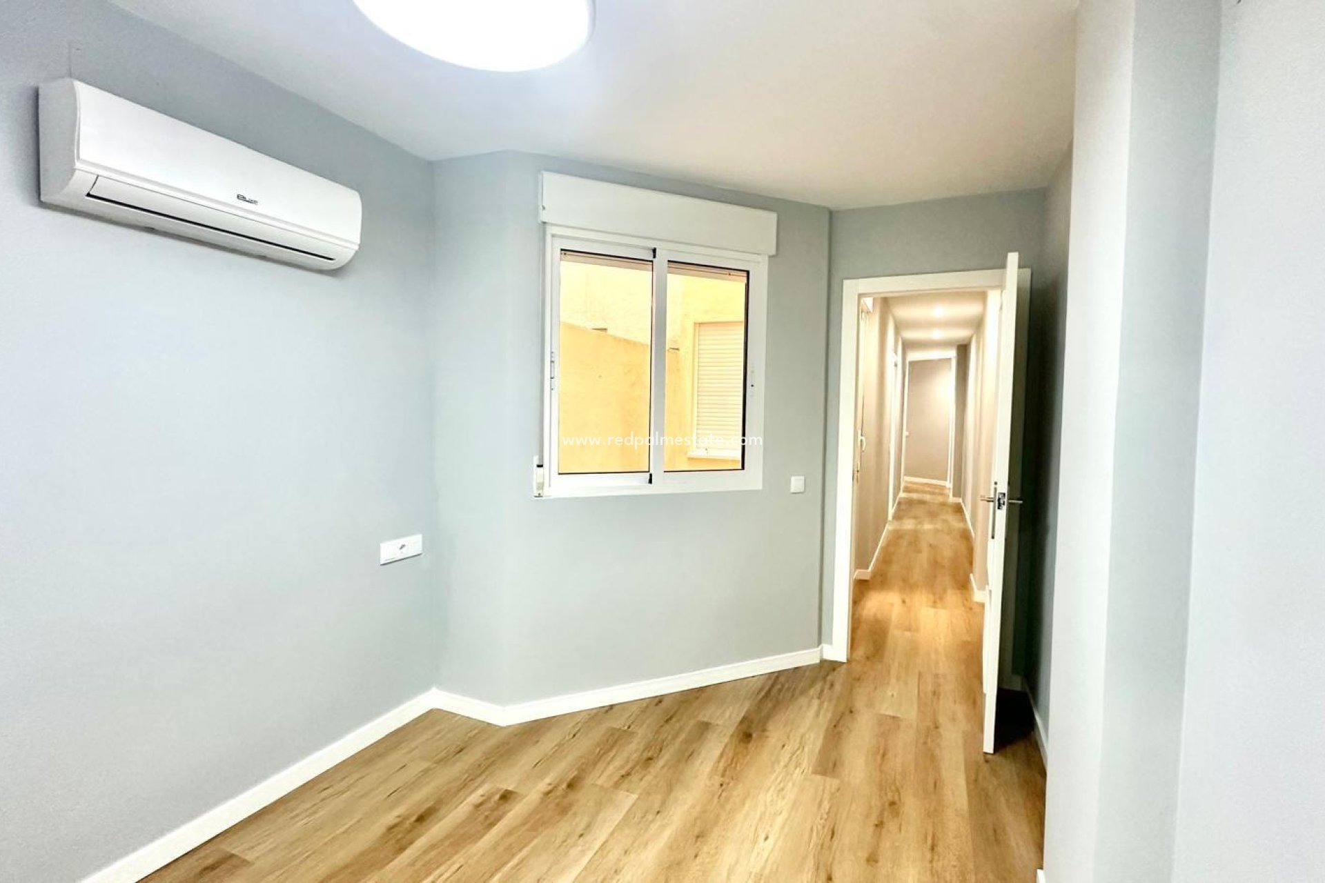 Återförsäljning - Lägenhet -
Torrevieja - La Mata