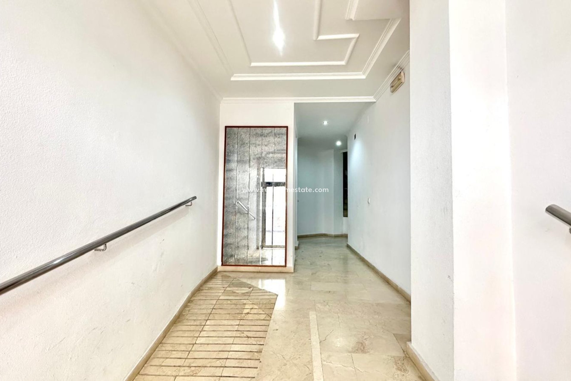 Återförsäljning - Lägenhet -
Torrevieja - La Mata