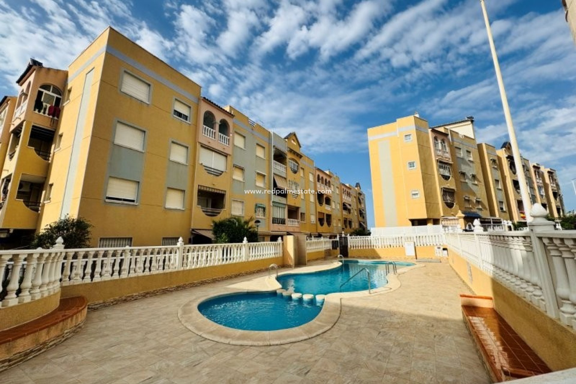 Återförsäljning - Lägenhet -
Torrevieja - La Mata