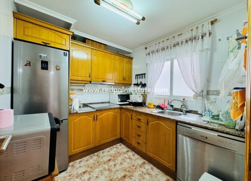 Återförsäljning - Lägenhet -
Torrevieja - La Mata