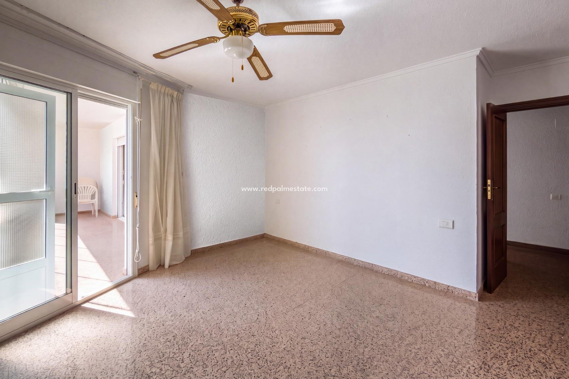 Återförsäljning - Lägenhet -
Torrevieja - La Mata