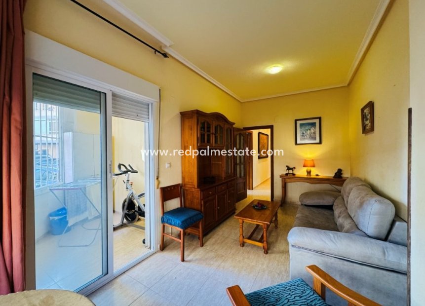 Återförsäljning - Lägenhet -
Torrevieja - La Mata