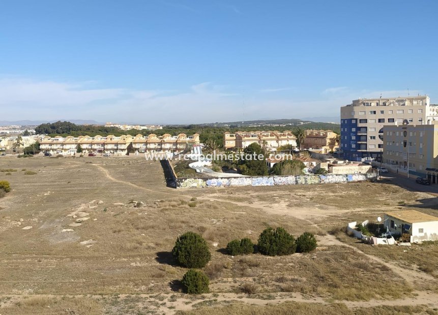 Återförsäljning - Lägenhet -
Torrevieja - La Mata