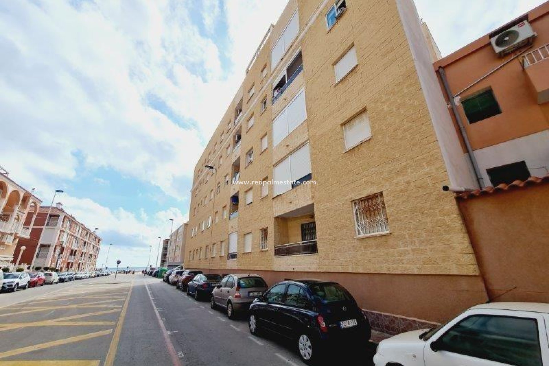 Återförsäljning - Lägenhet -
Torrevieja - La Mata