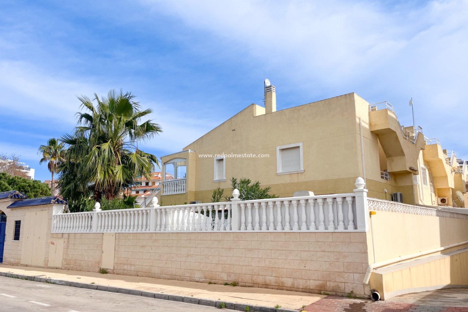 Återförsäljning - Lägenhet -
Torrevieja - La Mata