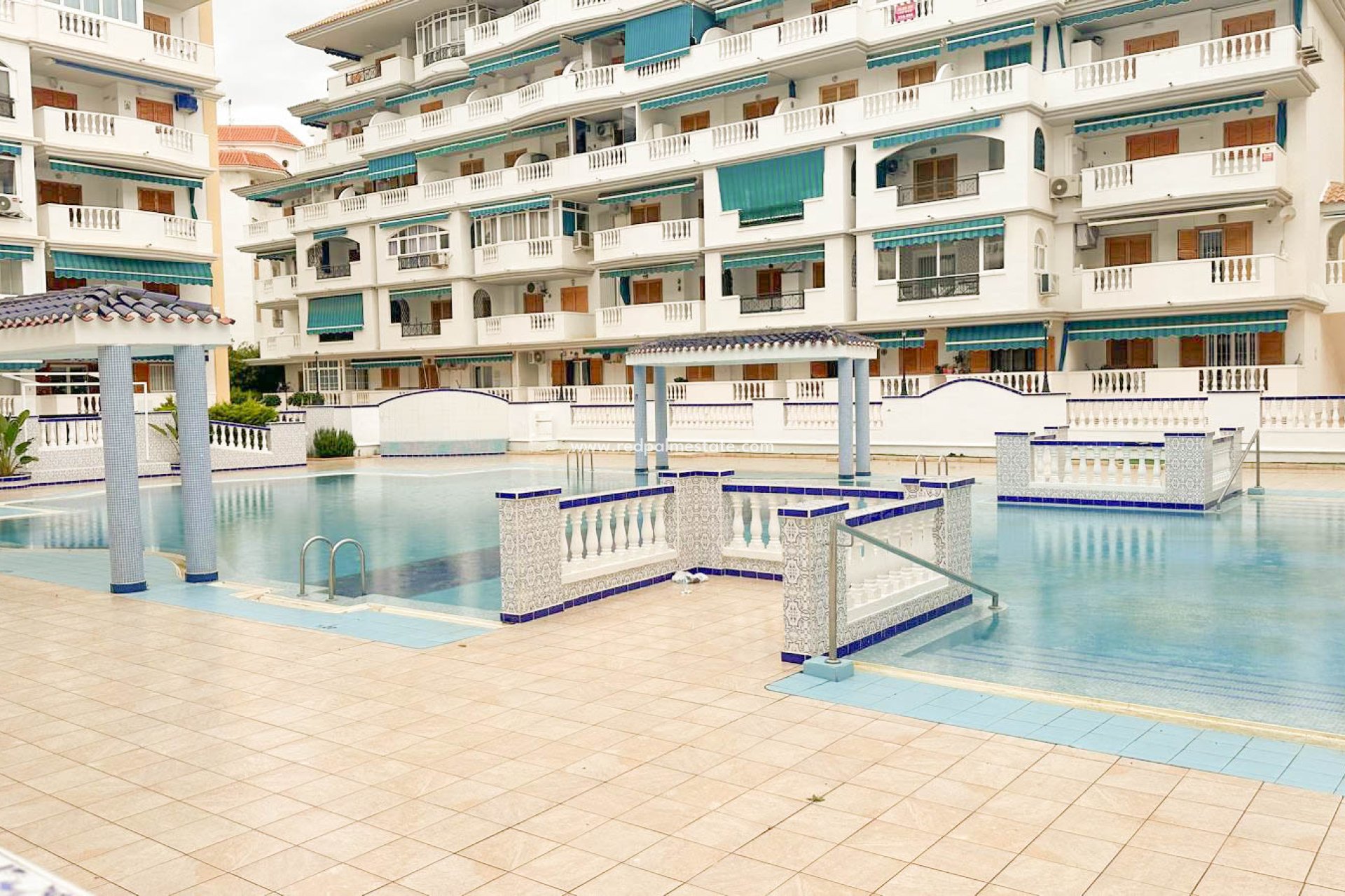 Återförsäljning - Lägenhet -
Torrevieja - La Mata