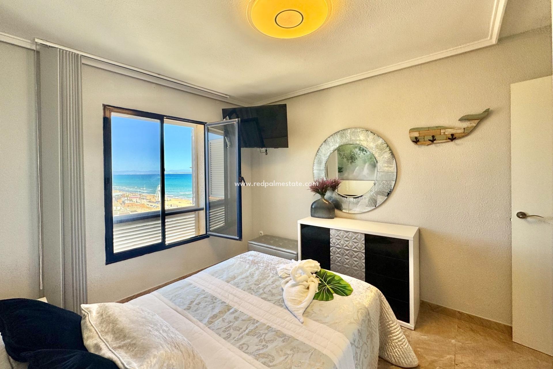 Återförsäljning - Lägenhet -
Torrevieja - La Mata