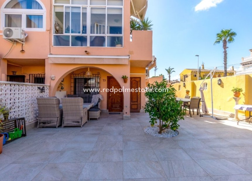 Återförsäljning - Lägenhet -
Torrevieja - La Rosaleda