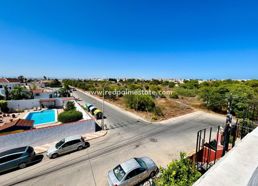 Återförsäljning - Lägenhet -
Torrevieja - La Siesta - El Salado -  Torreta