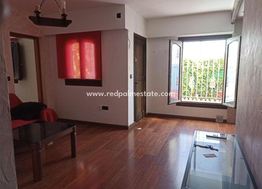 Återförsäljning - Lägenhet -
Torrevieja - Las calas