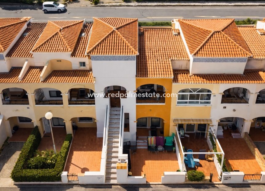 Återförsäljning - Lägenhet -
Torrevieja - Los Altos