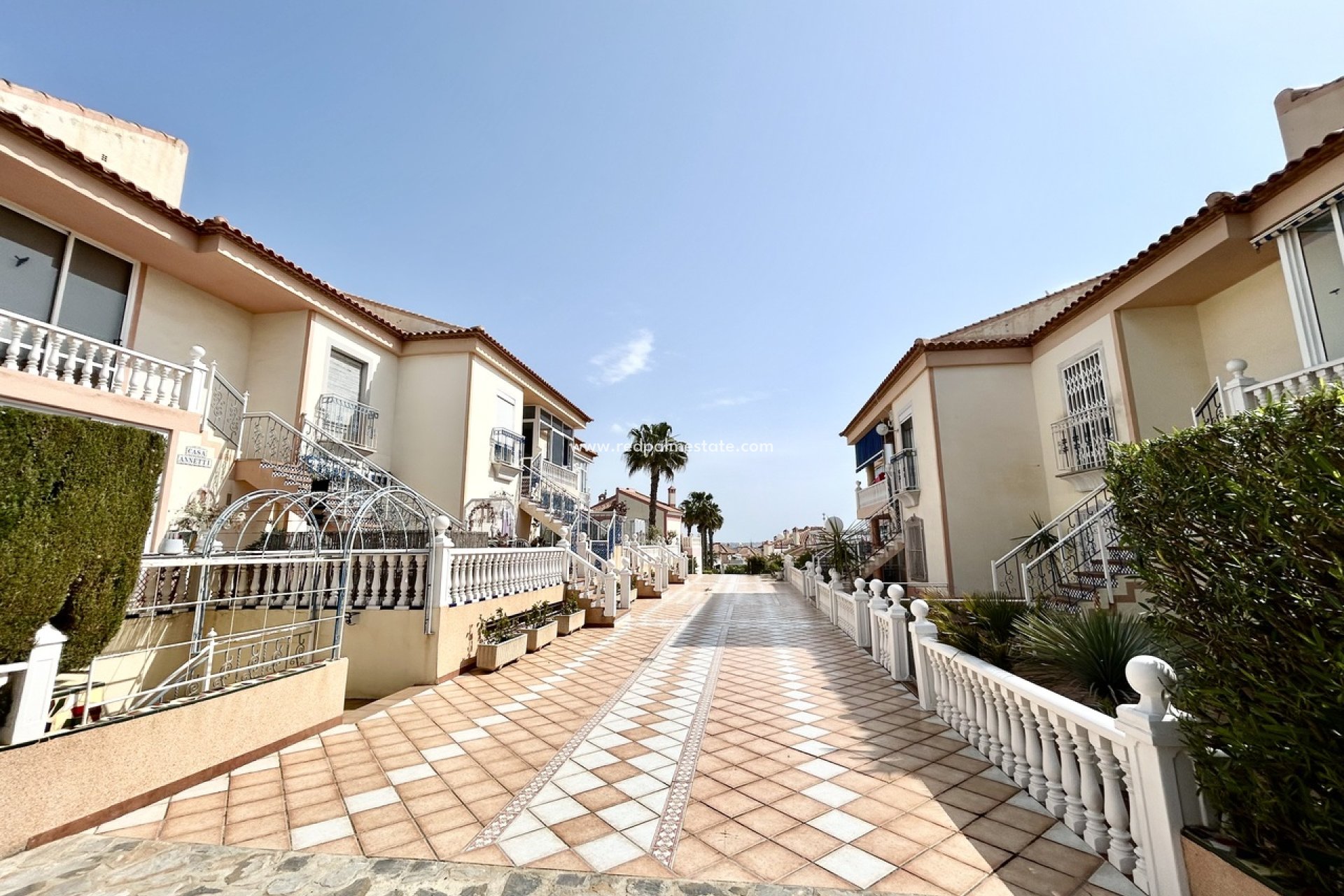 Återförsäljning - Lägenhet -
Torrevieja - Los Altos