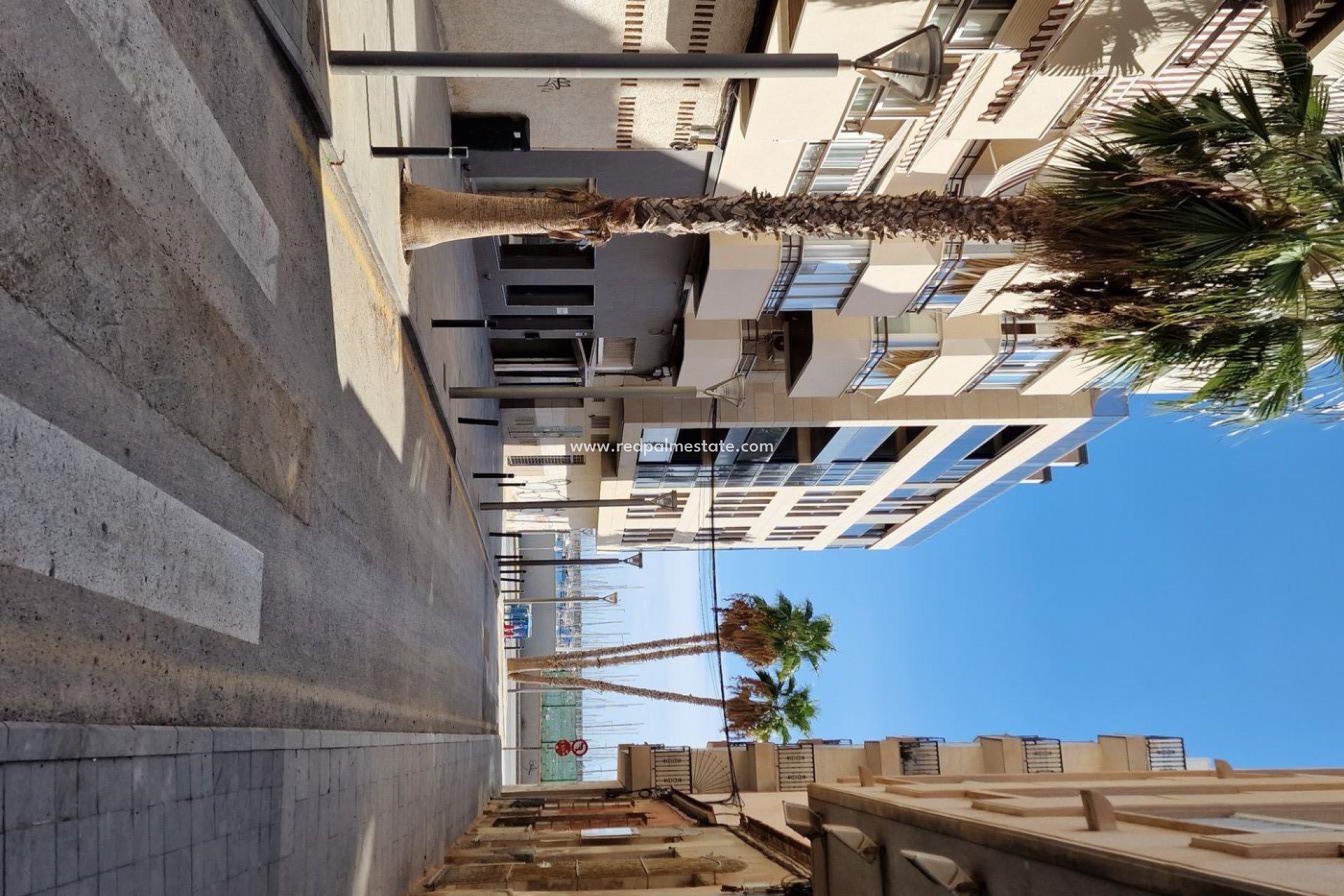 Återförsäljning - Lägenhet -
Torrevieja - Los Balcones